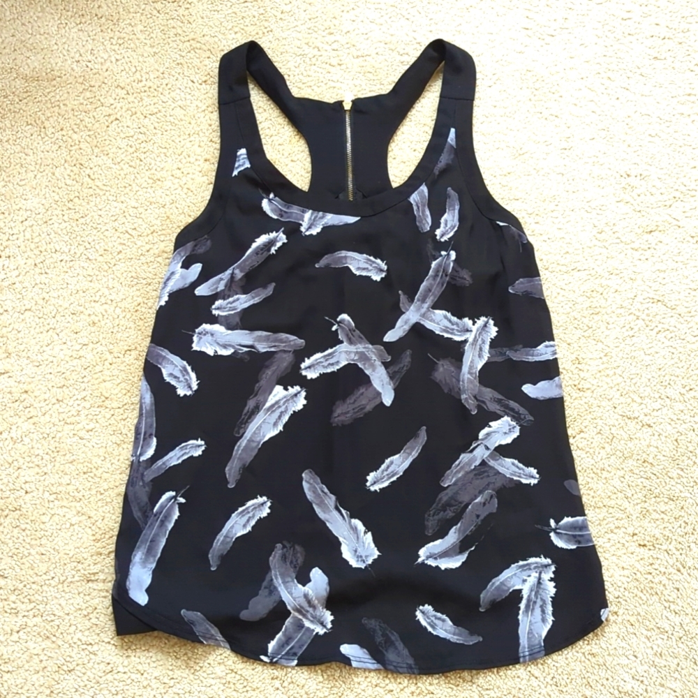 Express feather print black tank top blouse S